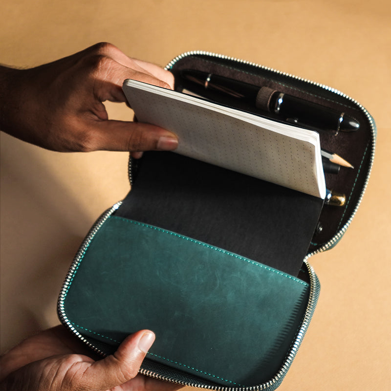 Endless Companion Leather 5 Pen Pouch - Blue