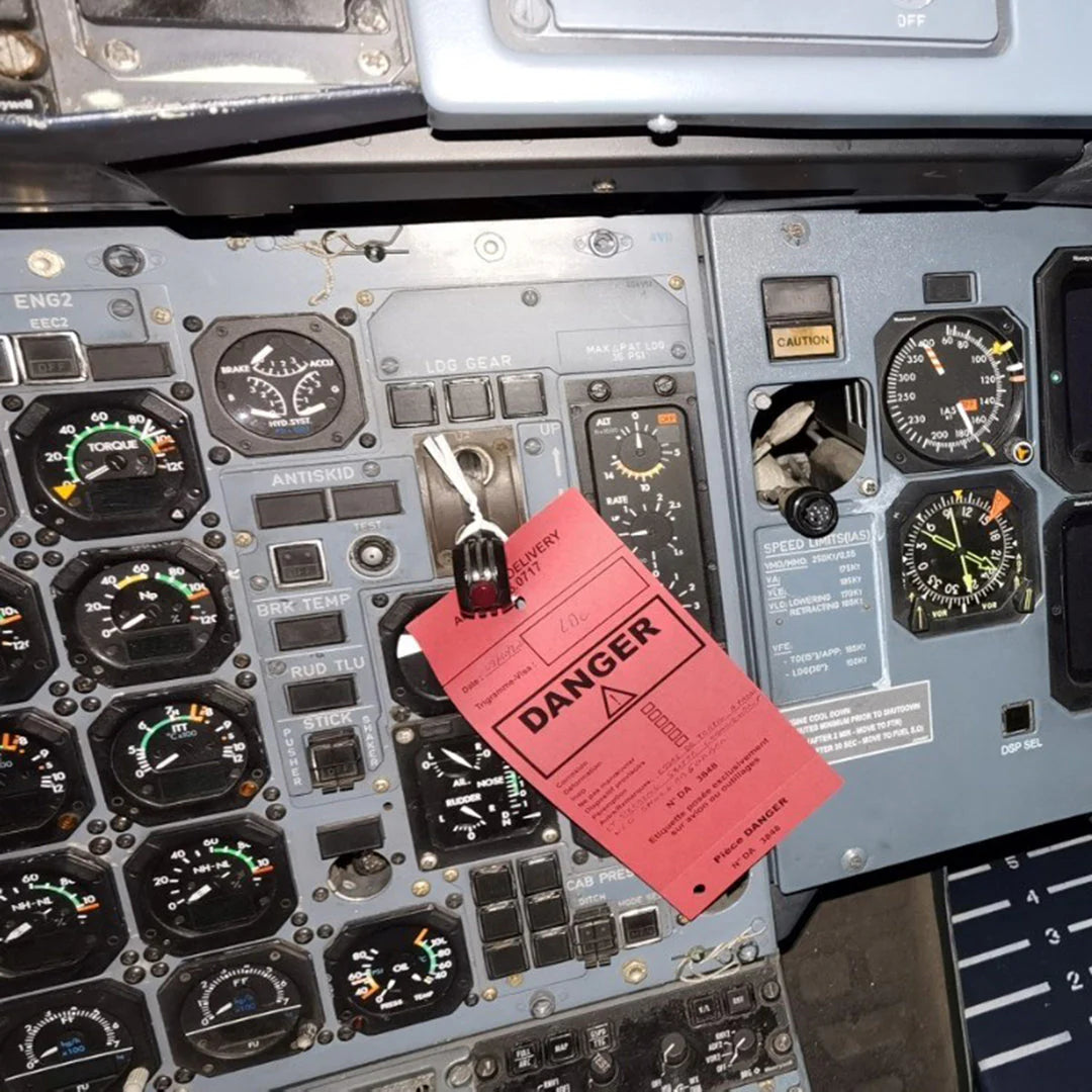 ATR 72 - VT-JCM - Dark Blue