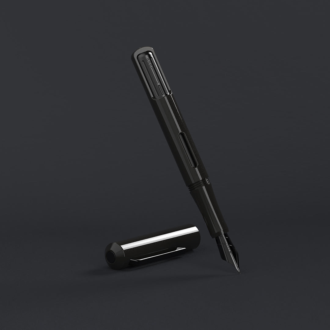 Endless Captiva Fountain Pen - Stealth - Black