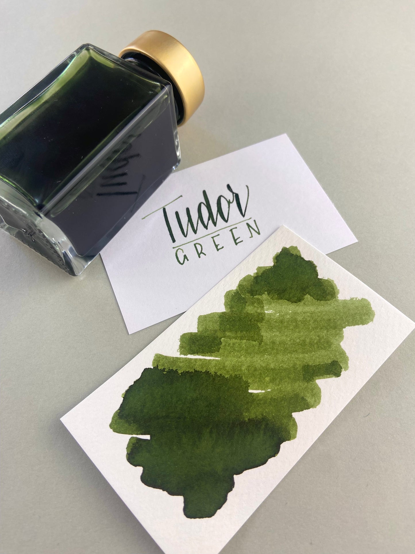 Retro 51 x Mann Inc Bottled Ink - Tudor Green 50ml
