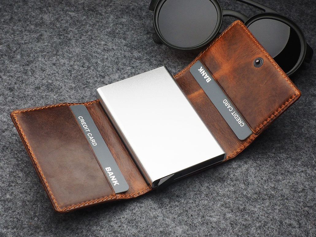 BOSTO - The Original Legendary Vintage Saddle Leather