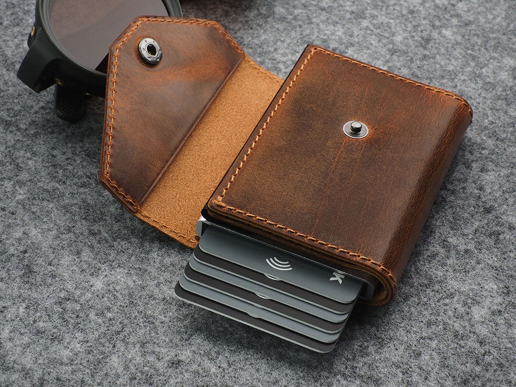 PORTER Go - The Original Legendary Vintage Saddle Leather
