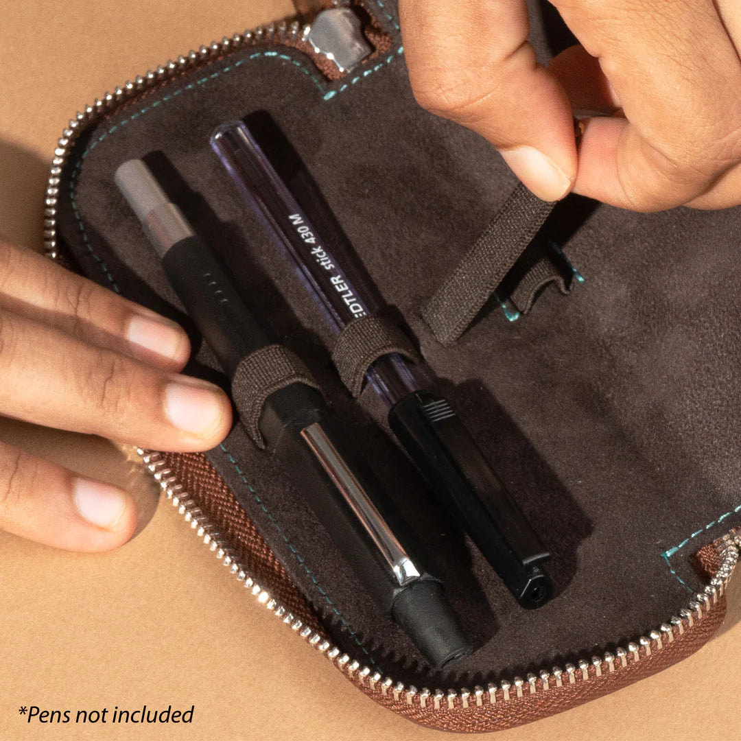 Endless Companion Leather Adjustable 3 Pen Pouch - Brown