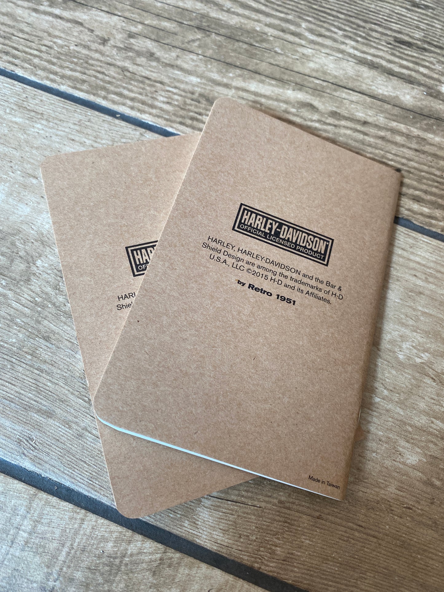 Retro 51 Harley Davidson Street Notes - Bar and Shield (KRAFT)