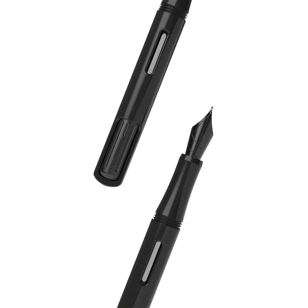 Endless Captiva Advanced Fountain Pen - Stealth - Black