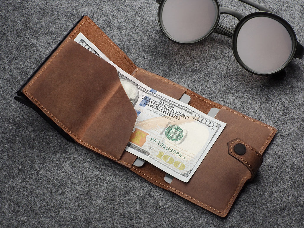 Hiker RFID wallet - Hunter Leather