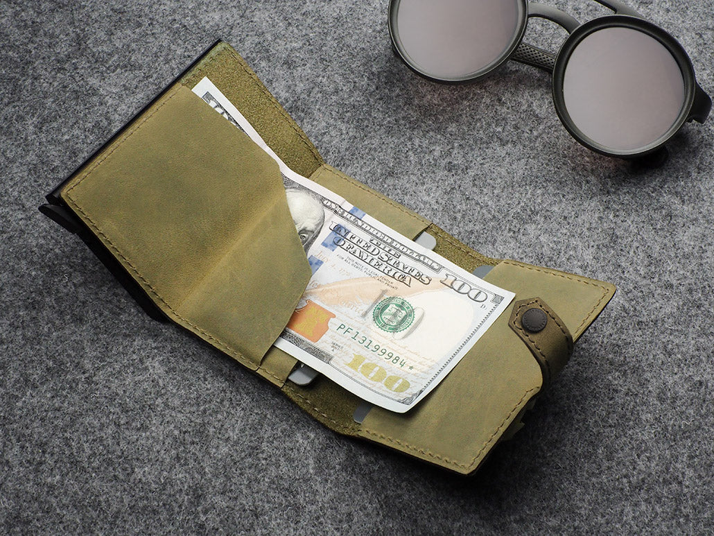 Hiker RFID wallet - Hunter Leather