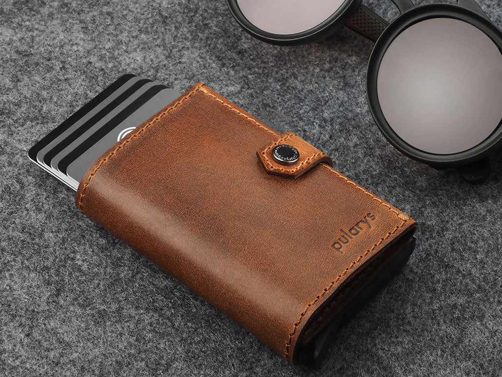 HIKER RFID wallet - Saddle Leather